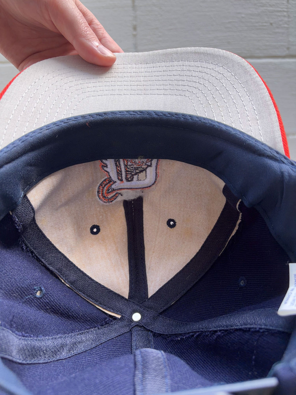 Vintage Detroit Tigers MLB Embroidered Logo Two Tone Snapback Hat OSFA