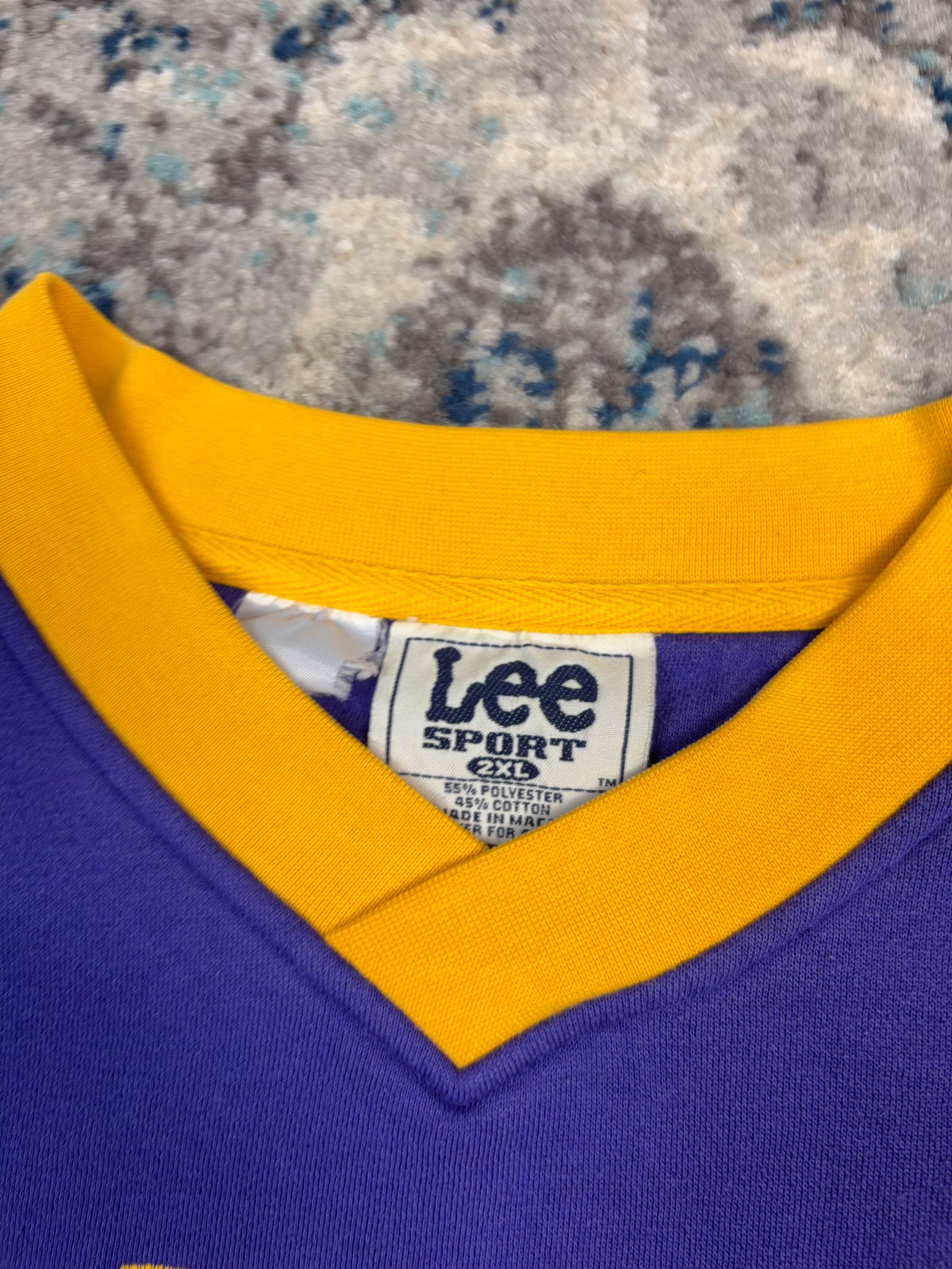 Vintage Minnesota Vikings NFL Embroidered Logo Spellout Crewneck Sweatshirt Size 2XL