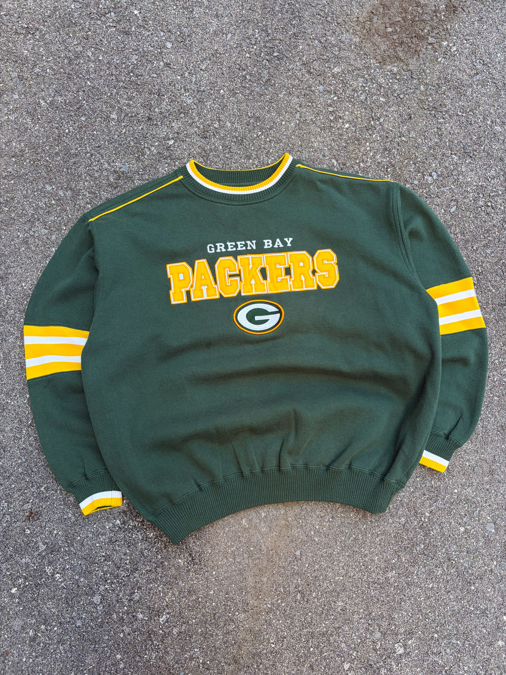 Vintage Green Bay Packers NFL Embroidered Spellout Logo Sweatshirt Size XL