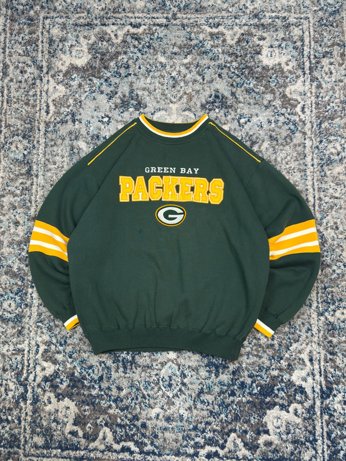 Vintage Green Bay Packers NFL Embroidered Spellout Logo Sweatshirt Size XL