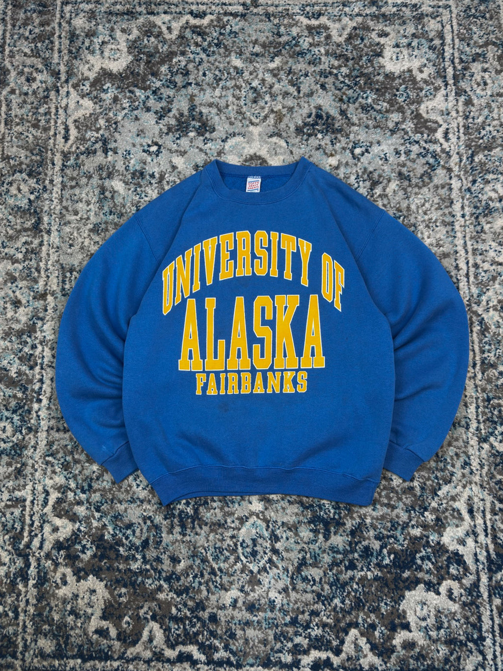 Vintage 90s University Of Alaska Fairbanks NCAA Graphic Spellout Sweatshirt Size Medium