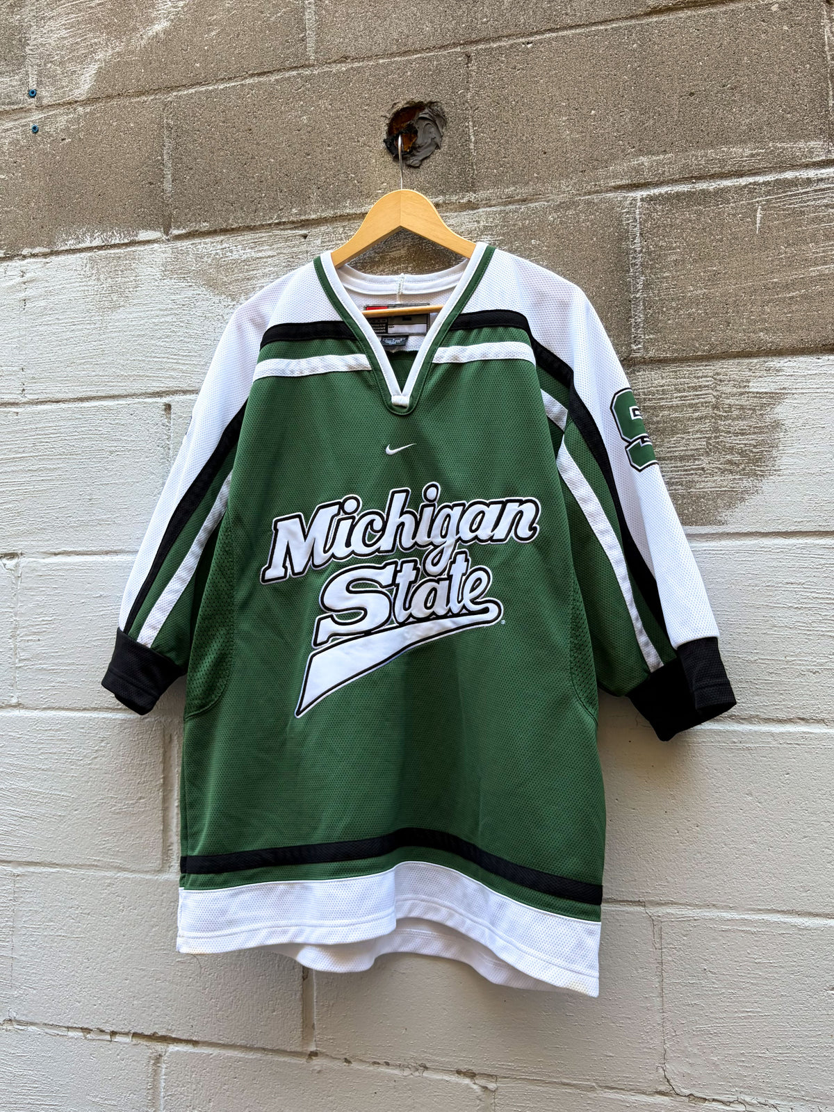 Vintage Michigan State Spartans NCAA Collegiate Hockey Jersey Size Large