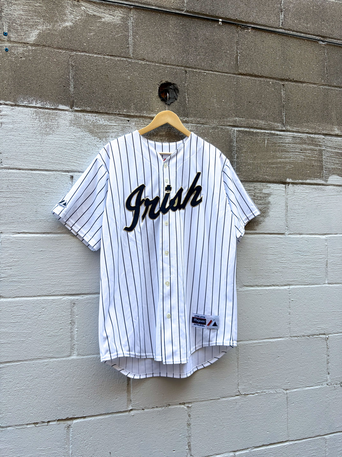 Vintage Notre Dame Fighting Irish NCAA Majestic Pinstripe Baseball Jersey Size Large