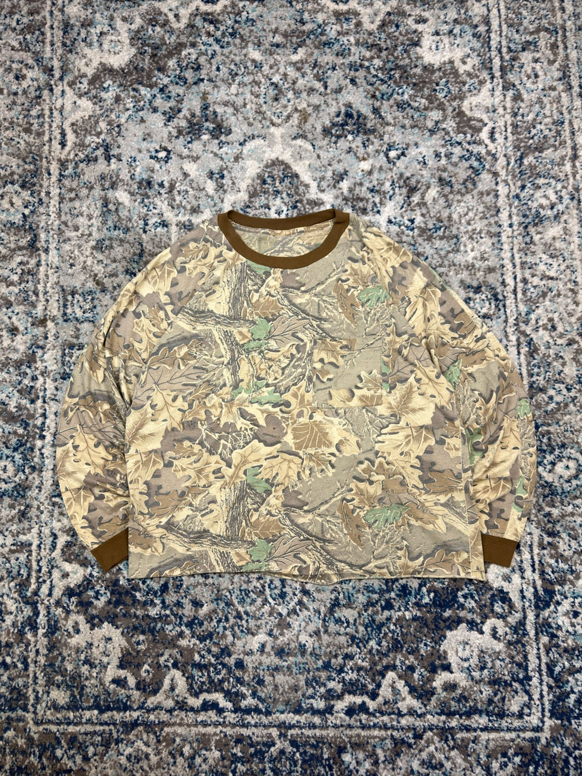 Vintage Advantage Timber Camo Single Pocket Long Sleeve Hunting T-Shirt Size Large