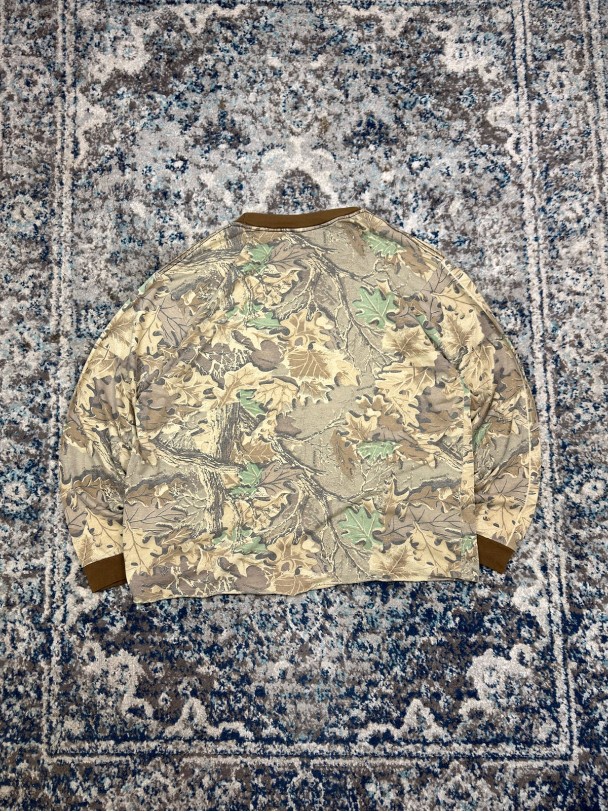 Vintage Advantage Timber Camo Single Pocket Long Sleeve Hunting T-Shirt Size Large