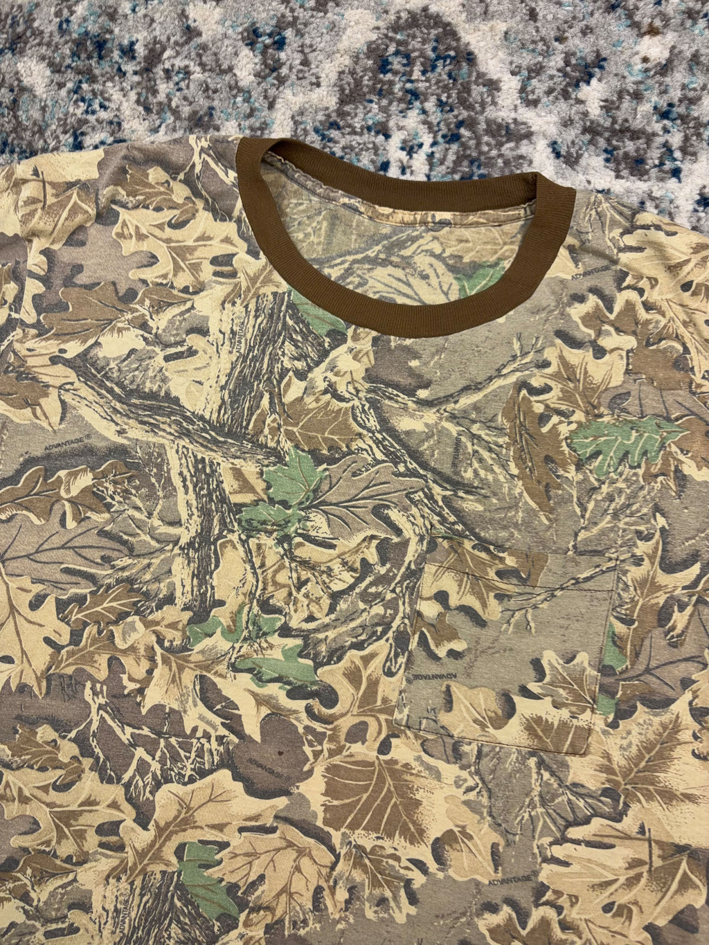 Vintage Advantage Timber Camo Single Pocket Long Sleeve Hunting T-Shirt Size Large