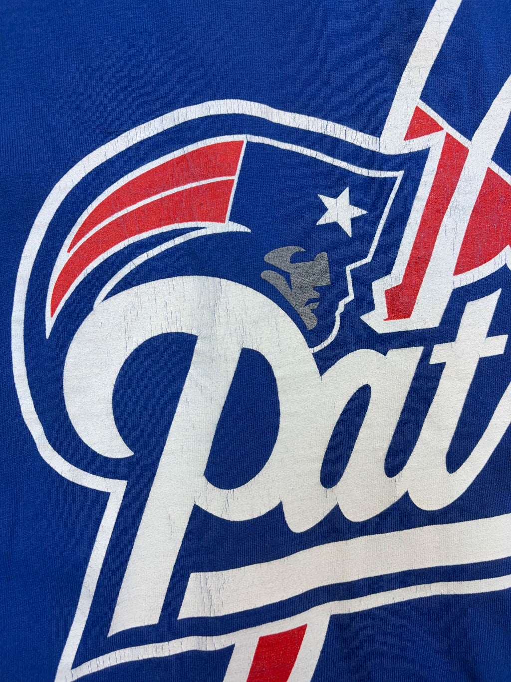 Vintage 1993 New England Patriots NFL Big Logo Graphic T-Shirt Size Large