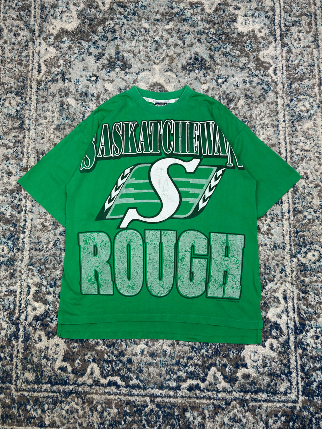 Vintage 1993 Saskatchewan Roughriders CFL Big Graphic Football T-Shirt Size XL