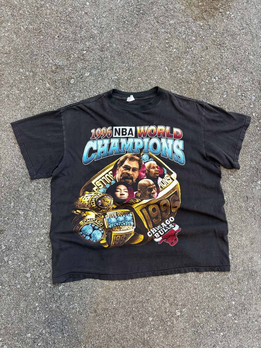 Vintage 1996 Chicago Bulls NBA Championship Ring Bootleg Graphic T-Shirt Size XL