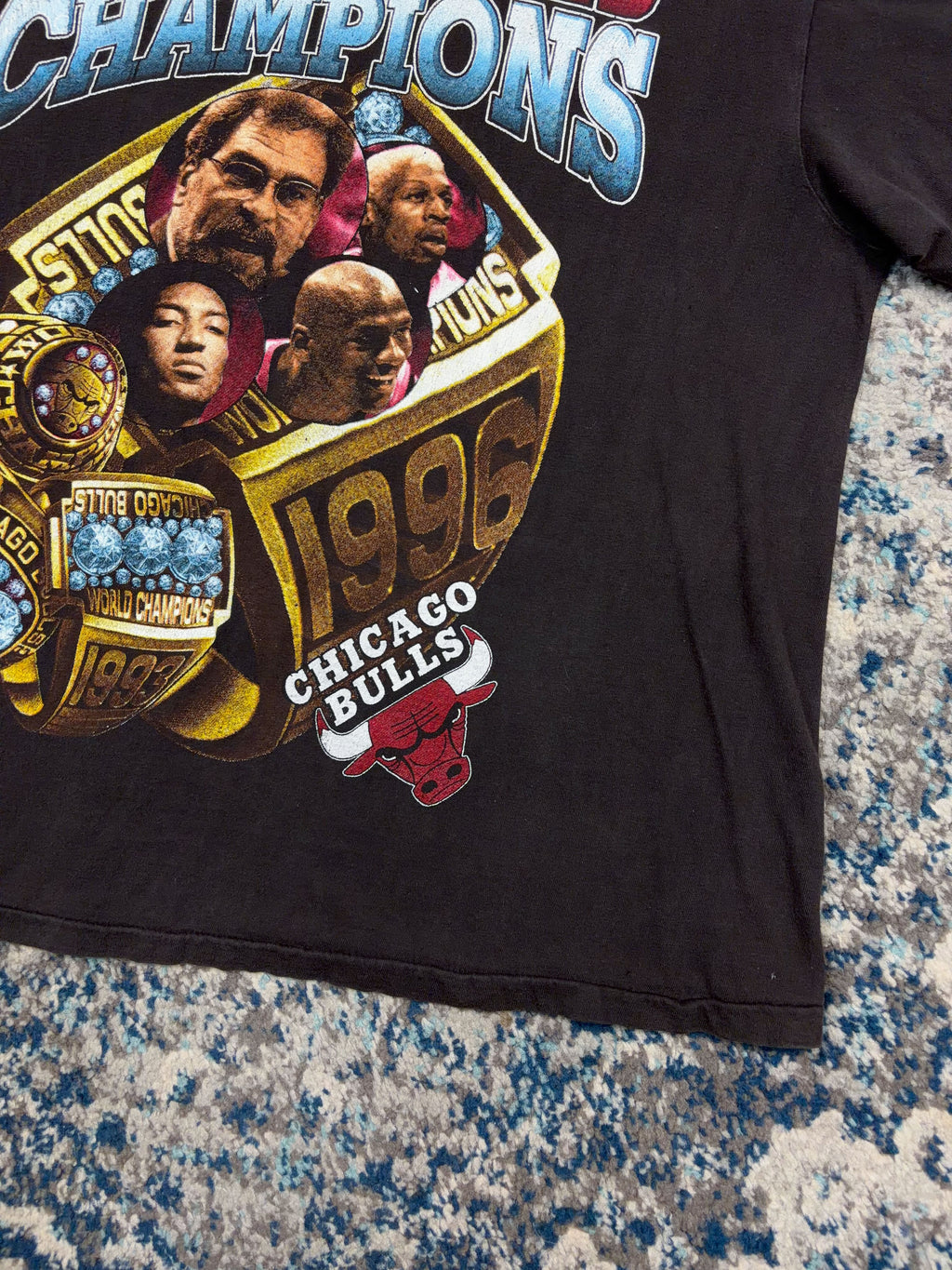 Vintage 1996 Chicago Bulls NBA Championship Ring Bootleg Graphic T-Shirt Size XL