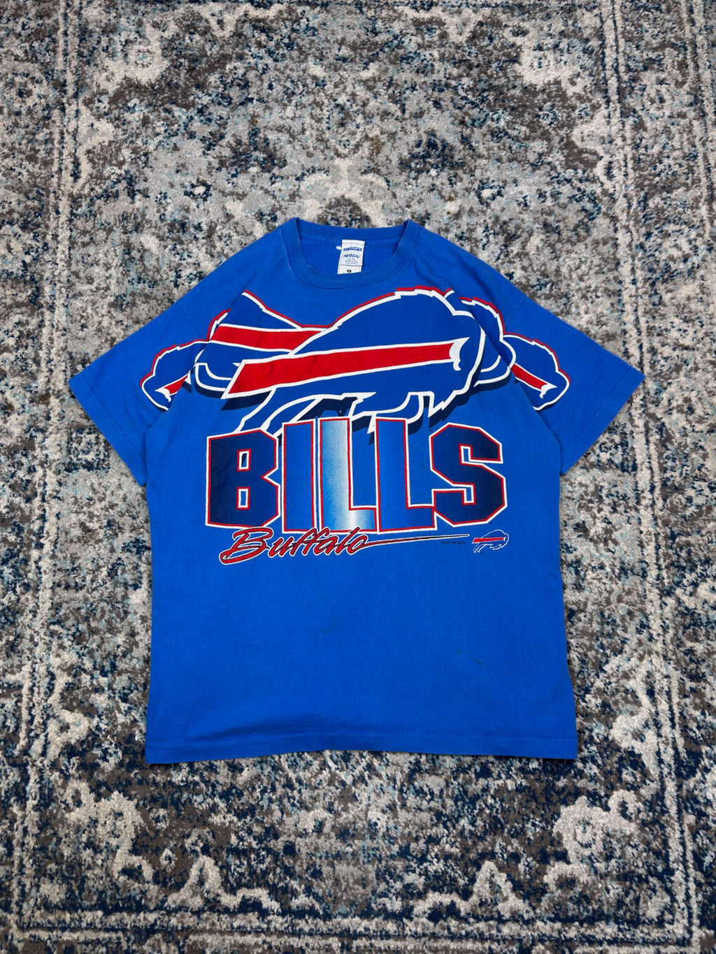 Vintage 1996 Buffalo Bills NFL Big Graphic Spellout Football  T-Shirt Size XL