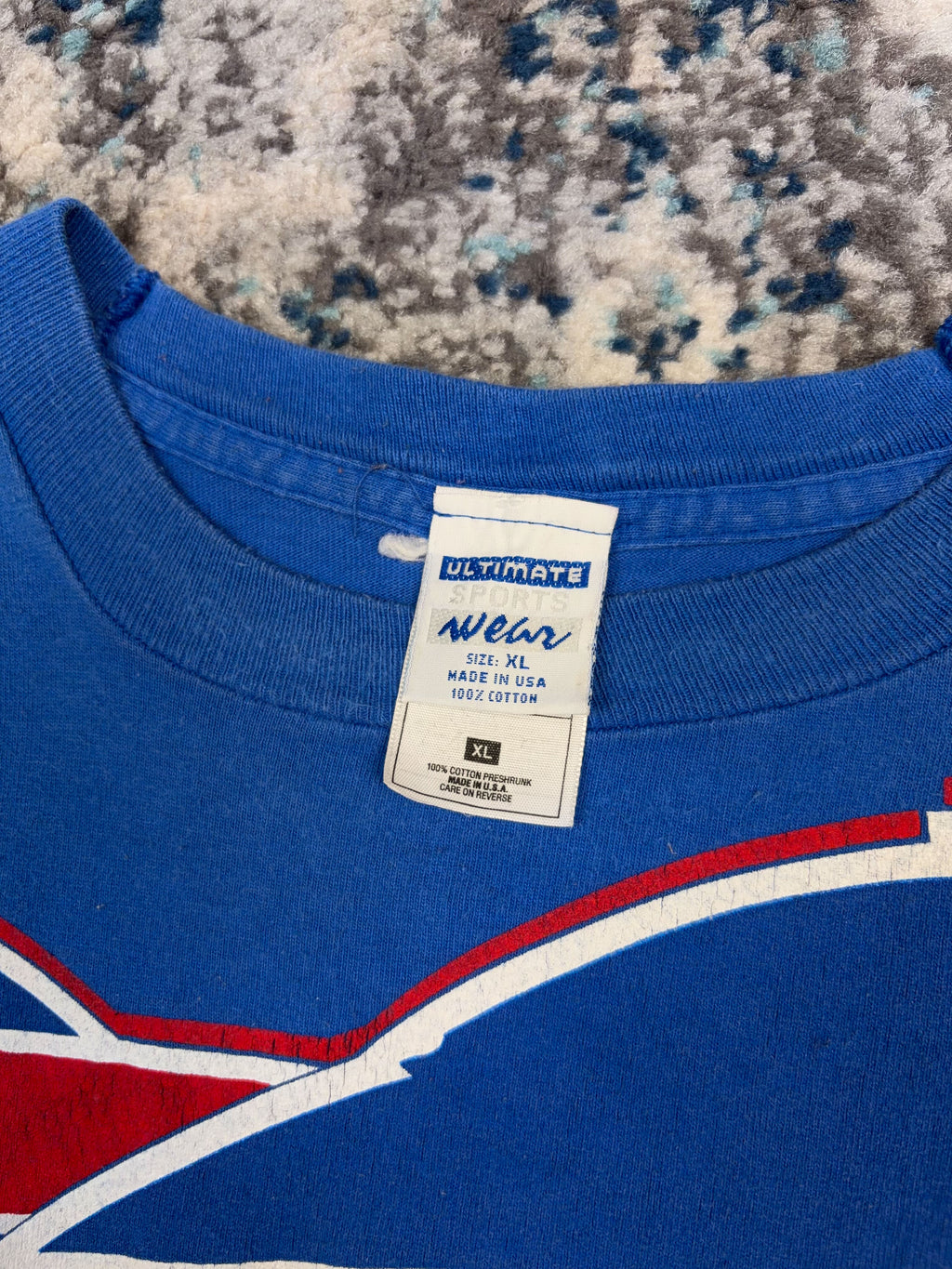 Vintage 1996 Buffalo Bills NFL Big Graphic Spellout Football  T-Shirt Size XL