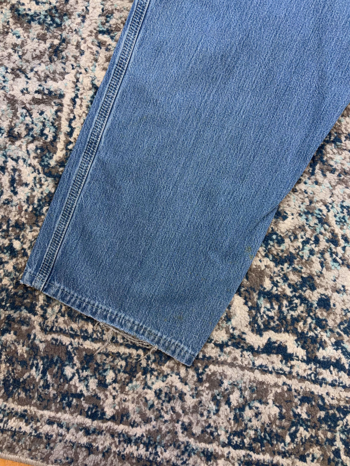 Vintage Carhartt Dungaree Fit Medium Wash Denim Five Pocket Workwear Pants Size 36