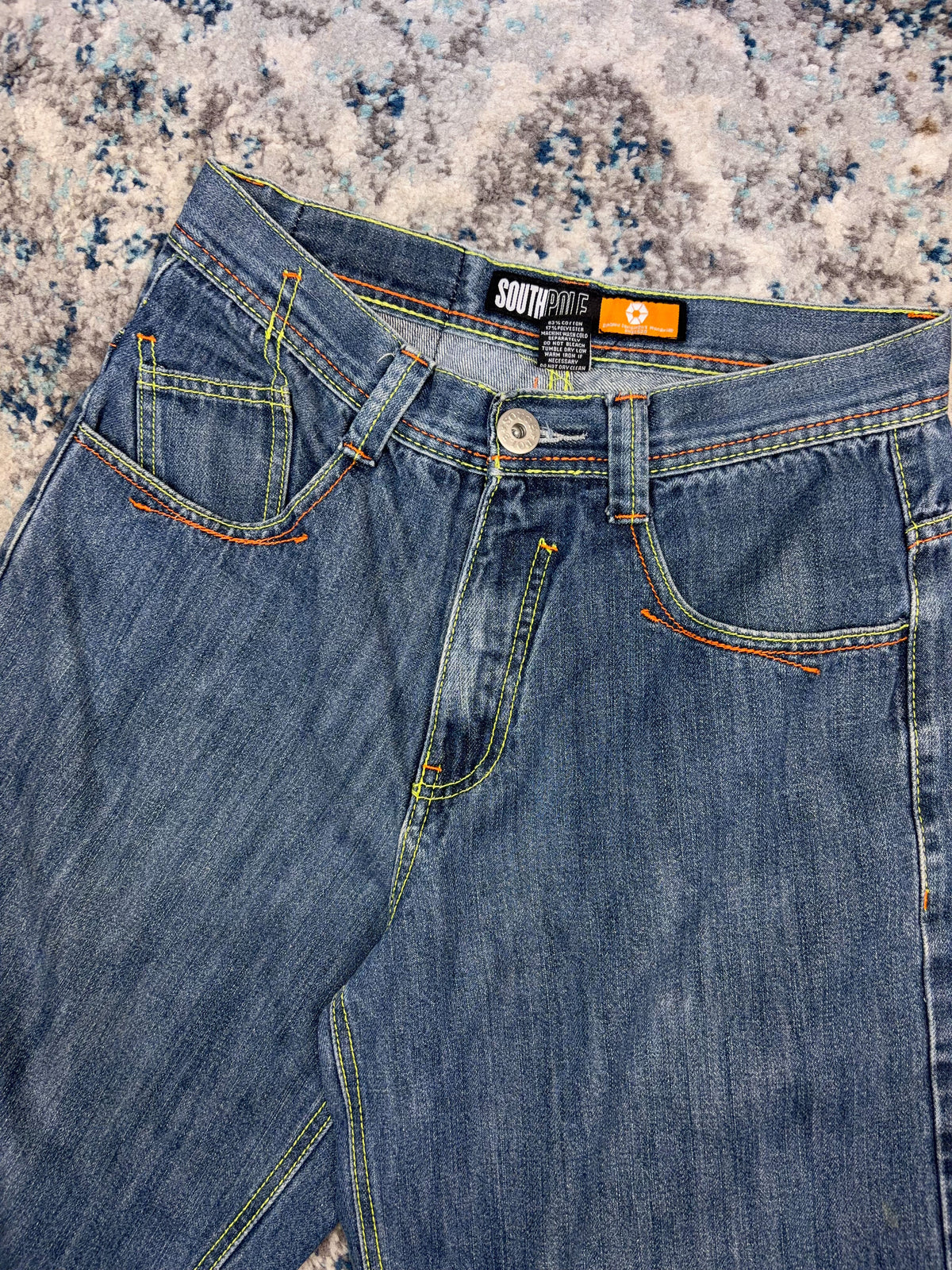 Vintage Y2K Southpole Contrast Stitched Embroidered Pocket  Shorts Size 30