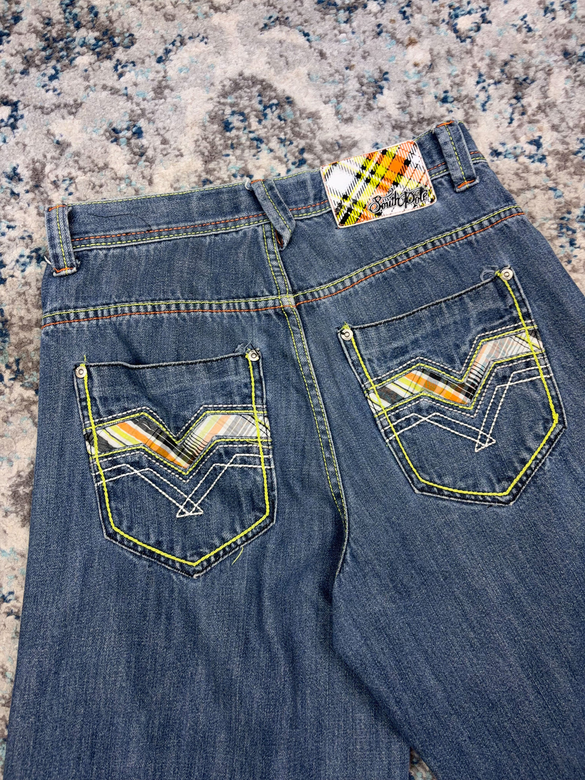 Vintage Y2K Southpole Contrast Stitched Embroidered Pocket  Shorts Size 30