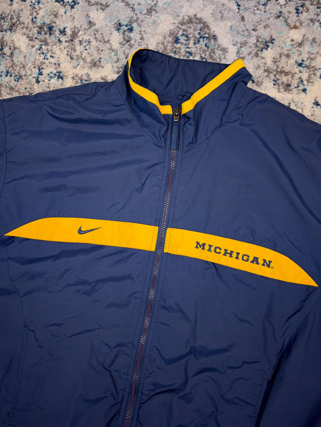 Vintage 90s Michigan Wolverines NCAA Nike Embroidered Windbreaker Bomber Jacket Size Medium