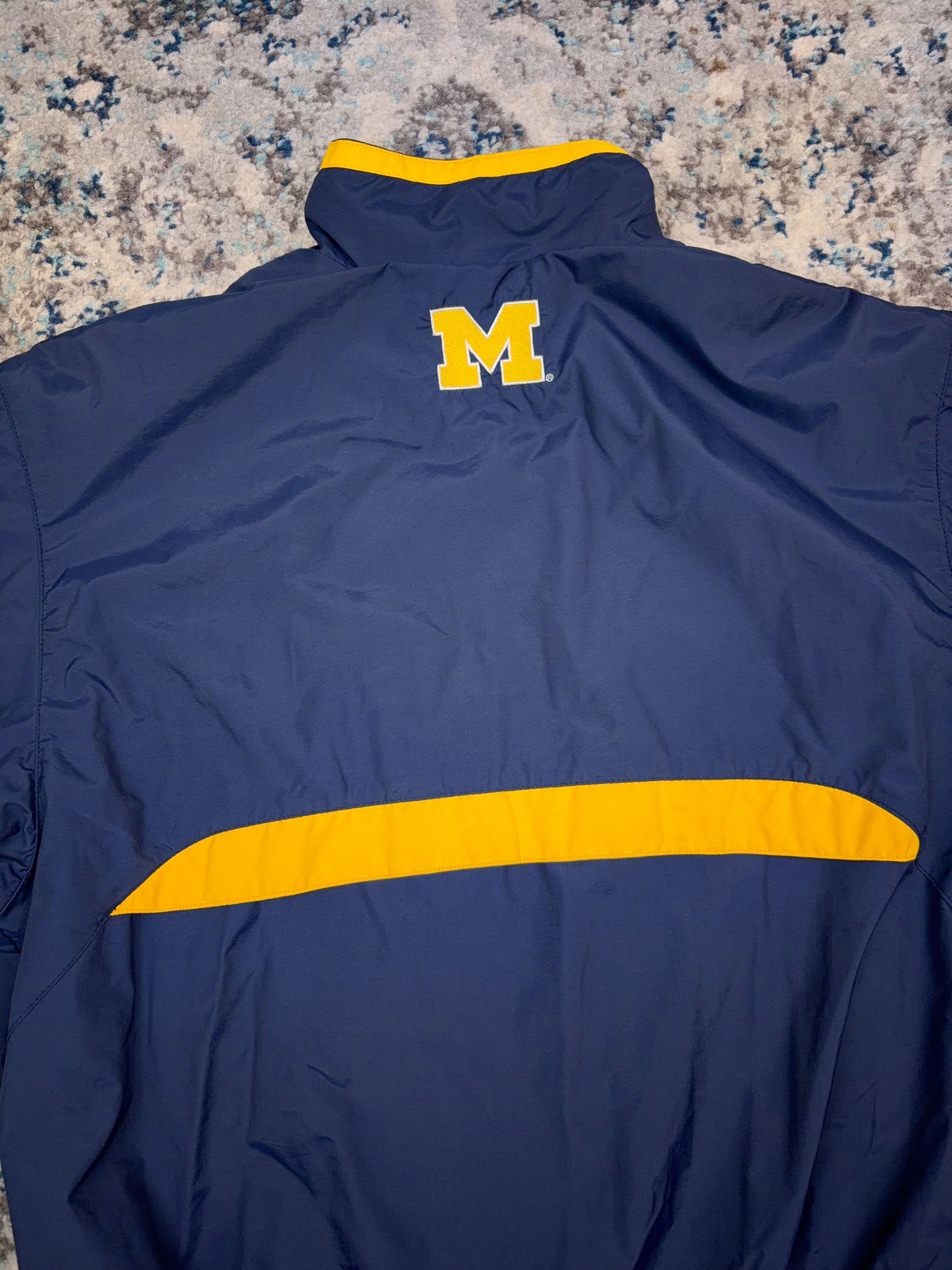 Vintage 90s Michigan Wolverines NCAA Nike Embroidered Windbreaker Bomber Jacket Size Medium