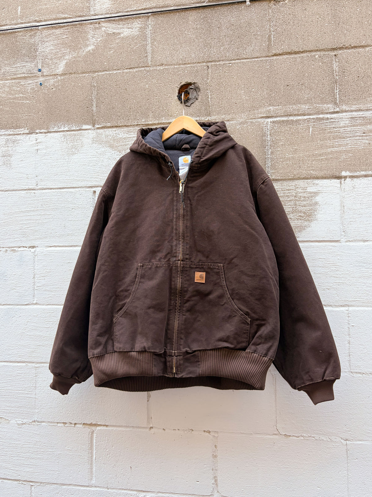 Vintage Carhartt Insulated Canvas Hooded Active Workwear Jacket J130 DKB Size 2XL