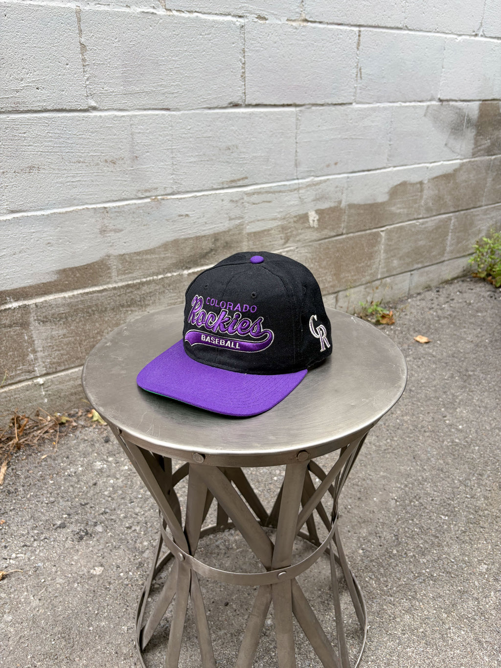 Vintage 90s Colorado Rockies Embroidered Tailsweep Starter Snapback Hat OSFA