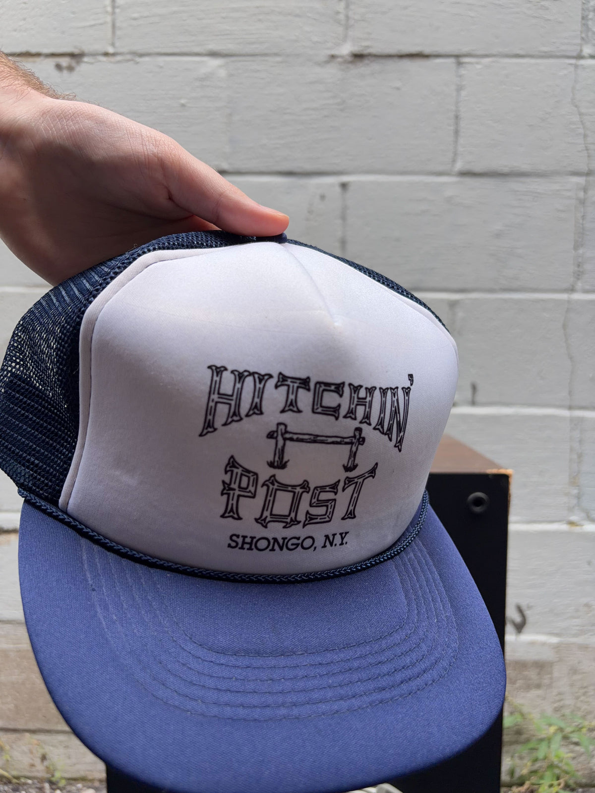 Vintage 80s/90s Hitchin' Post New York Graphic Trucker Snapback Hat OSFA