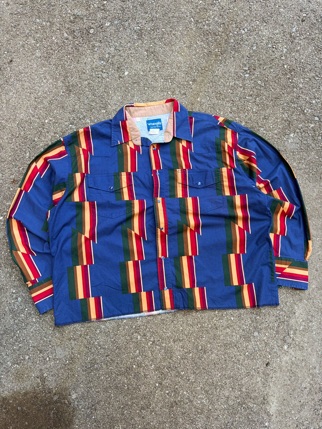 Vintage 90s Wrangler Blue Pearl Snap Aztec Stripe Reworked Cropped Button Up Shirt Size 2XL