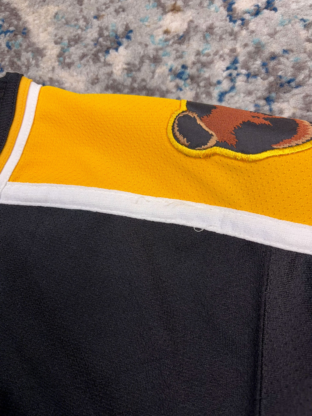 Vintage 90s Boston Bruins NHL Starter Stitched Logo Jersey Size YOUTH L/XL