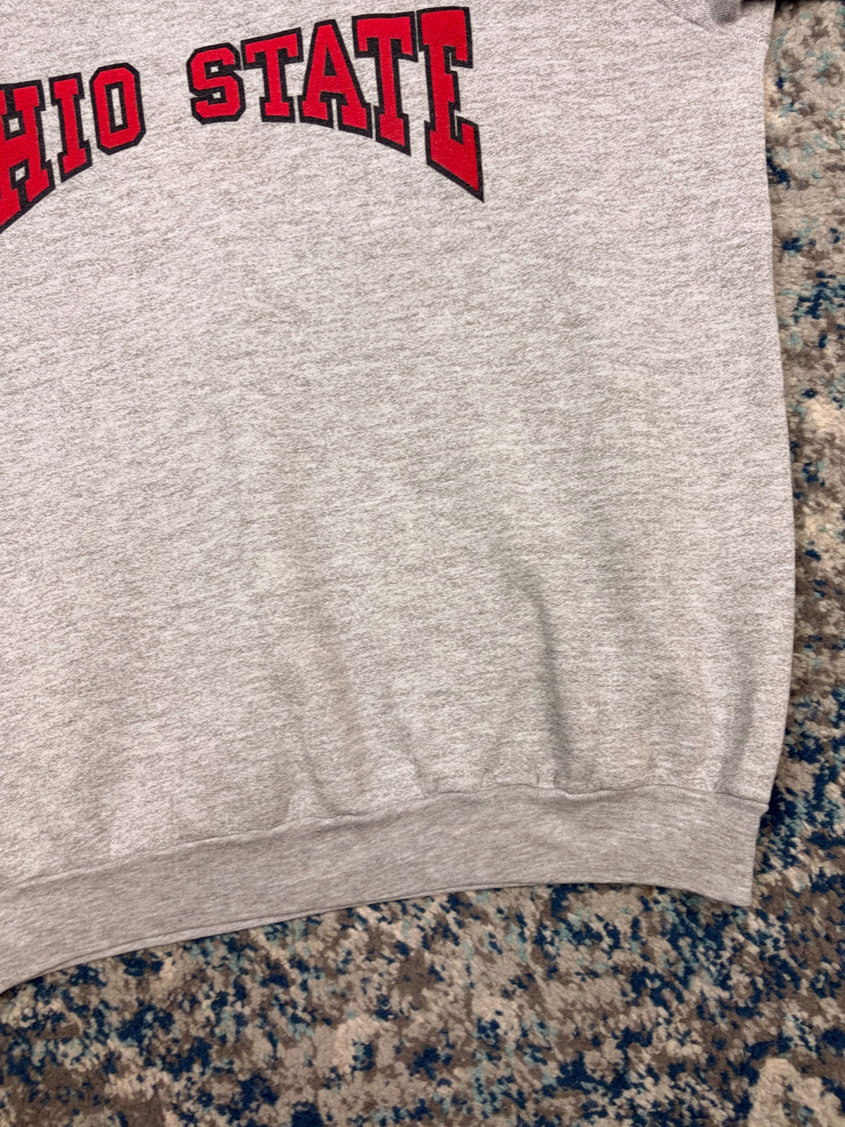 Vintage 90s Ohio State Buckeyes NCAA Arc Spellout Graphic Crewneck Sweatshirt Size Large