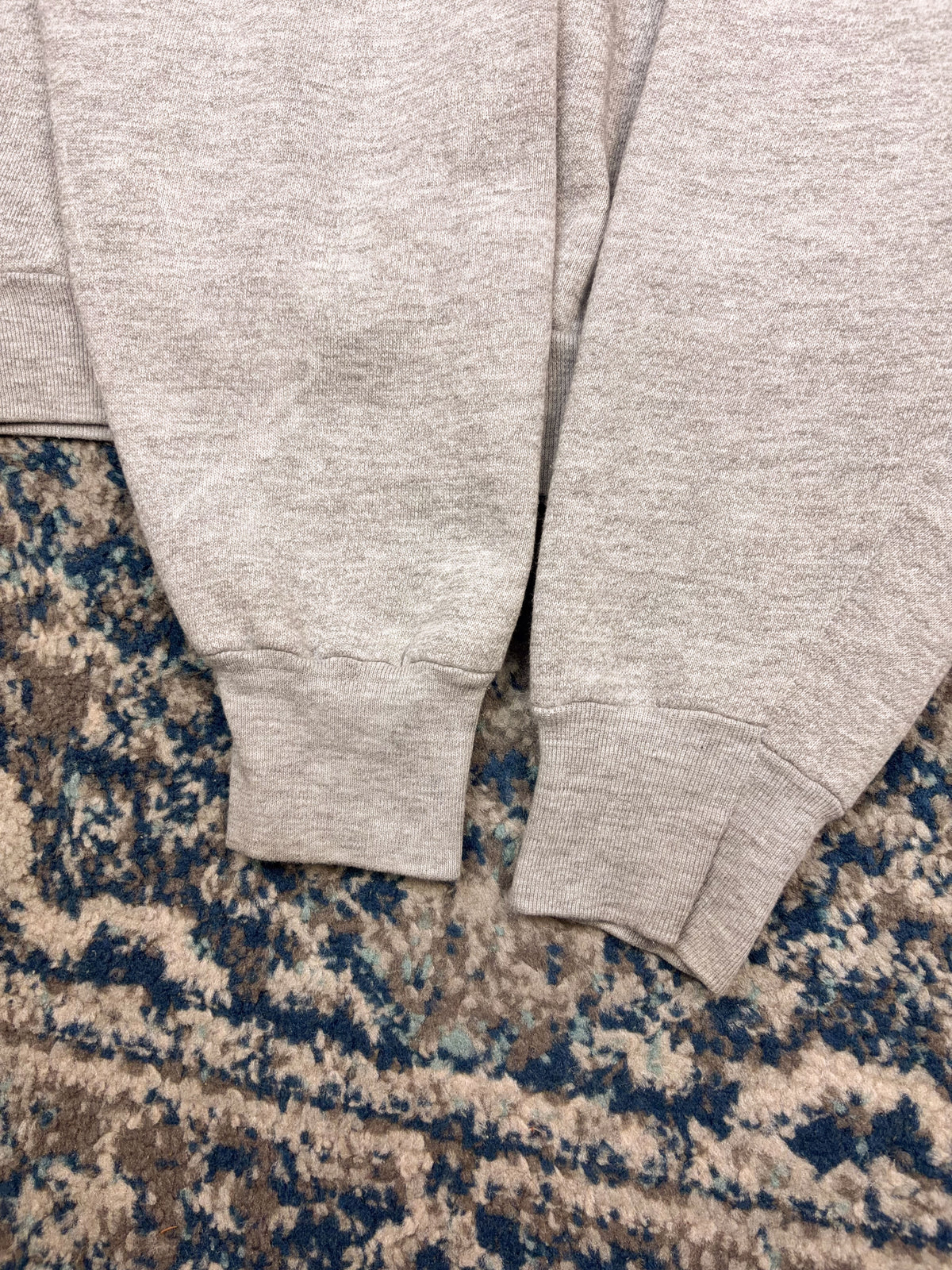 Vintage 90s Ohio State Buckeyes NCAA Arc Spellout Graphic Crewneck Sweatshirt Size Large