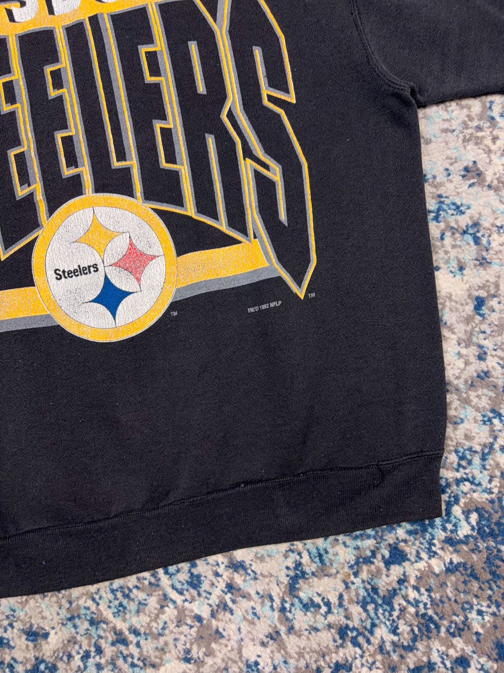 Vintage 1992 Pittsburgh Steelers NFL Big Graphic Spellout Crewneck Sweatshirt Size Large