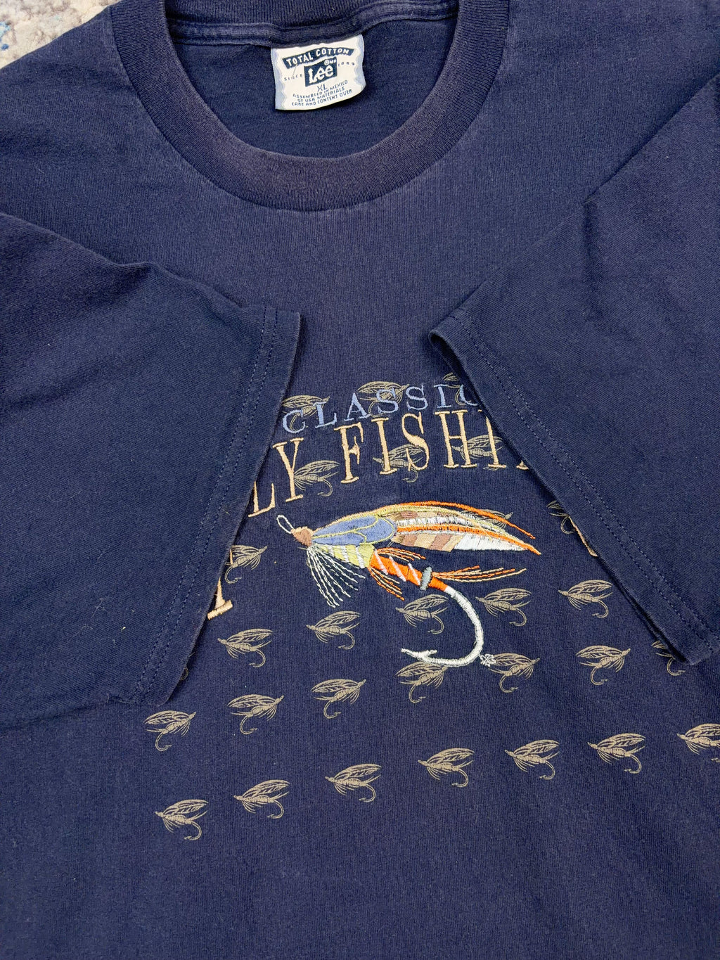 Vintage Classic Fly Fishing Embroidered Spellout Lure T-Shirt Size XL