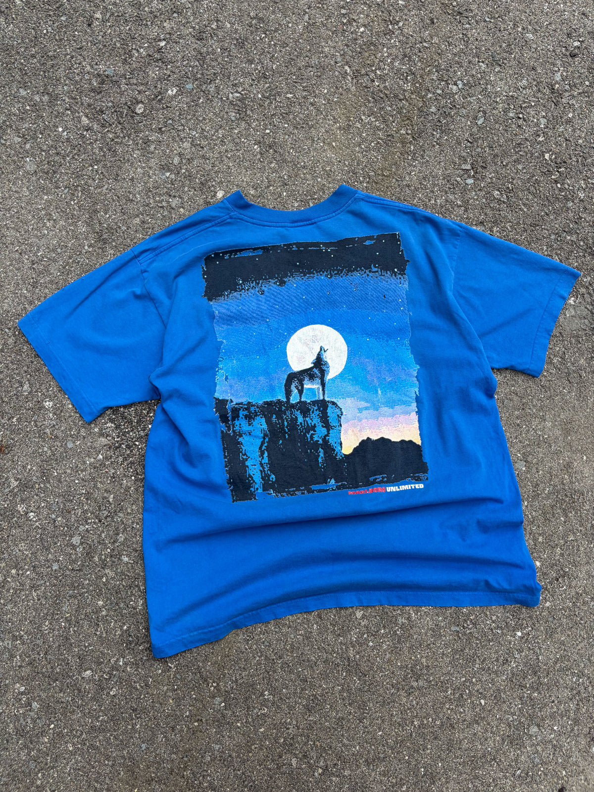 Vintage 90s Marlboro Unlimited Howl At The Moon Pocket Graphic T-Shirt Size XL
