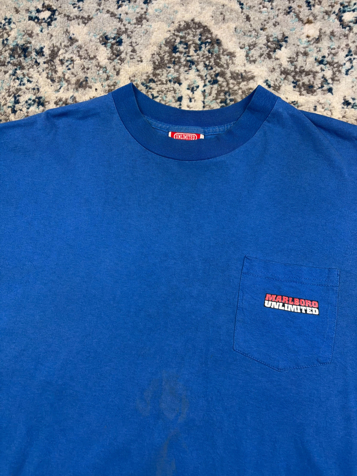 Vintage 90s Marlboro Unlimited Howl At The Moon Pocket Graphic T-Shirt Size XL