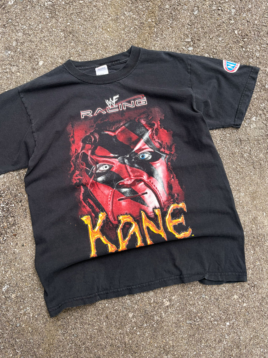 Vintage 2000 Kane WWE Racing The Big Red Machine Wrestling Graphic T-Shirt Size Large
