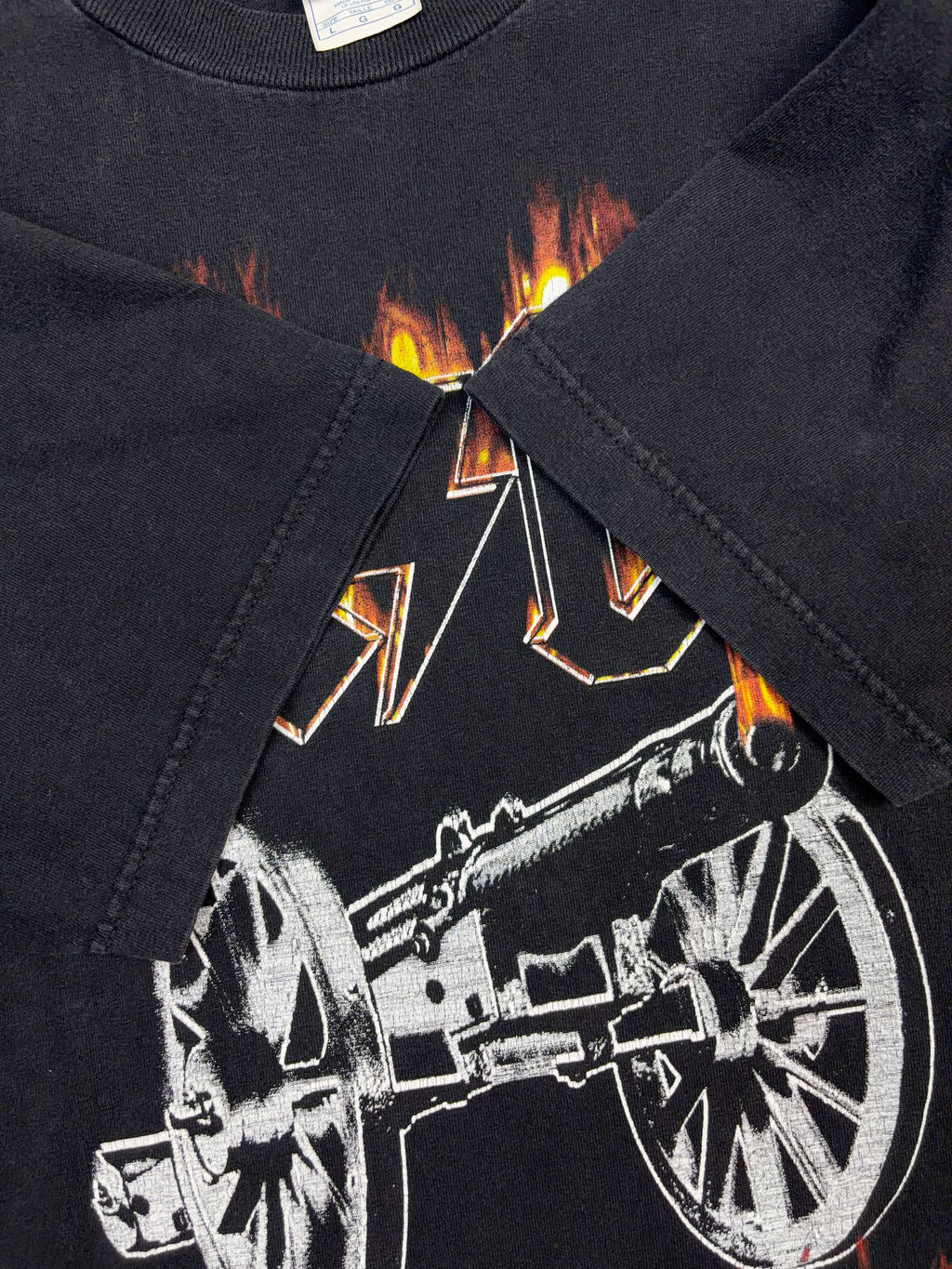 Vintage 2004 AC/DC For Those About To Rock Logo Spellout Rock Music T-Shirt Size Large