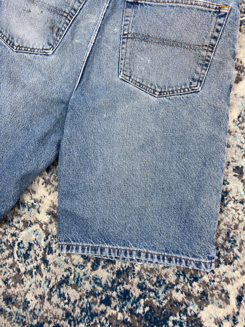 Vintage Tommy Hilfiger Medium Wash Denim Shorts Size 32