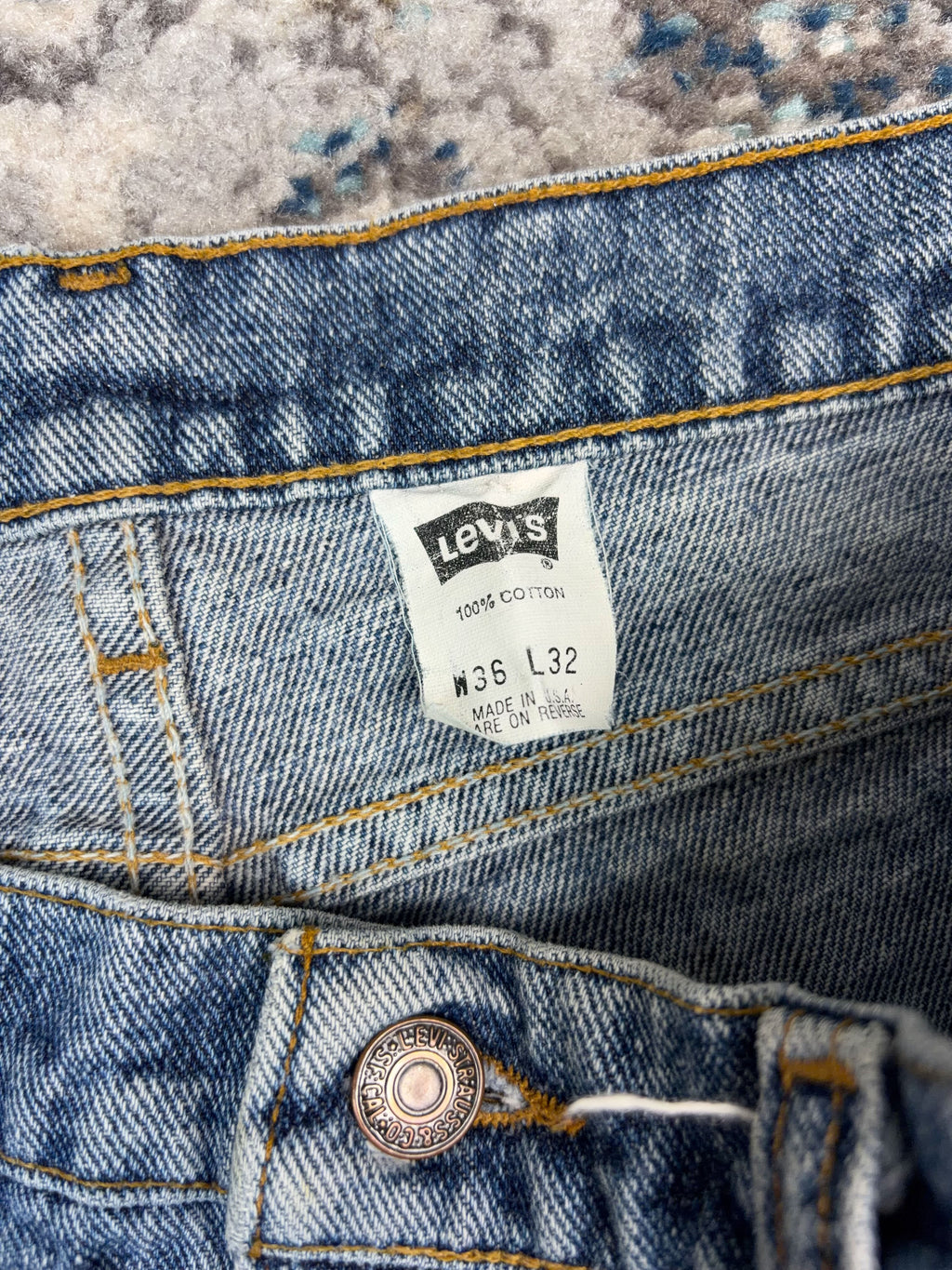 Vintage 90s Levis 505 Red Tab Medium Wash Tapered Denim Pants Size 33