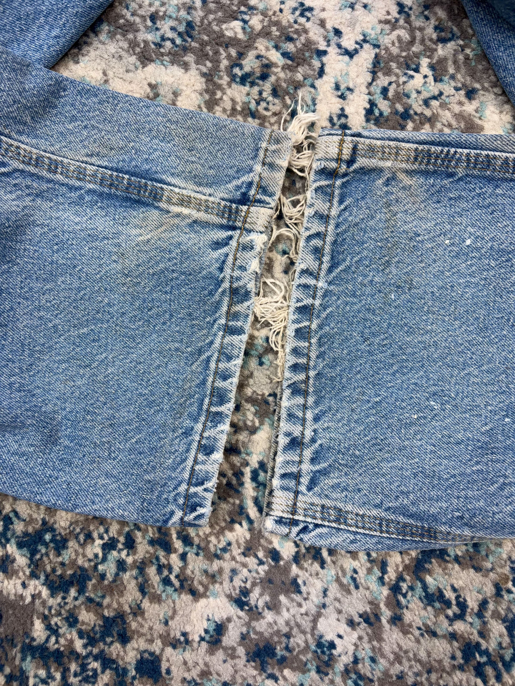 Vintage Carhartt Dungaree Fit Medium Wash Denim Double Knee Pants Size 35