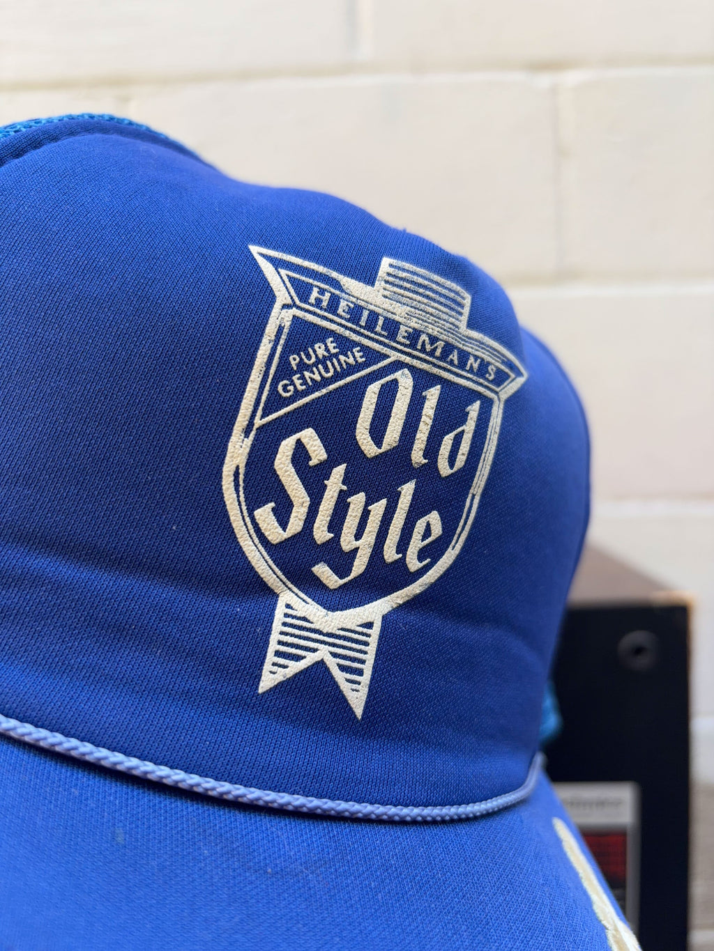 Vintage 80s/90s Heilemans Old Style Beer Promo Oak Leaf Brim Trucker Snapback Hat OSFA
