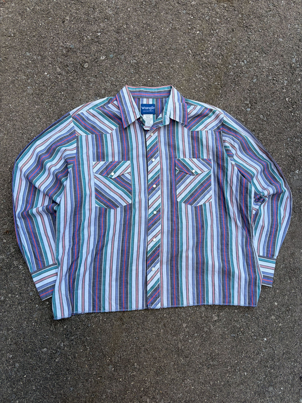 Vintage Wrangler Pearl Snap Striped Long Sleeve Reworked Cropped Button Up Shirt Size XL