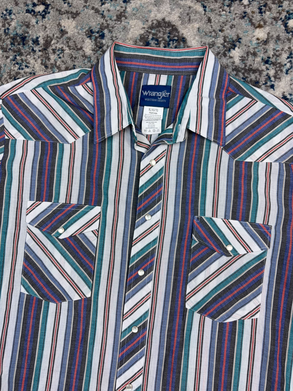 Vintage Wrangler Pearl Snap Striped Long Sleeve Reworked Cropped Button Up Shirt Size XL