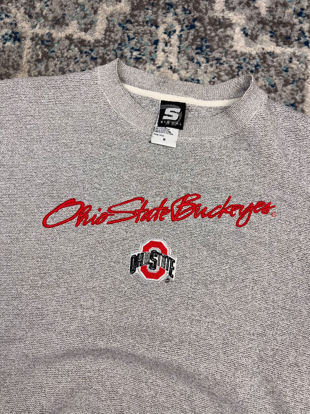 Vintage Ohio State Buckeyes NCAA Embroidered Script Spellout Sweatshirt Size Medium