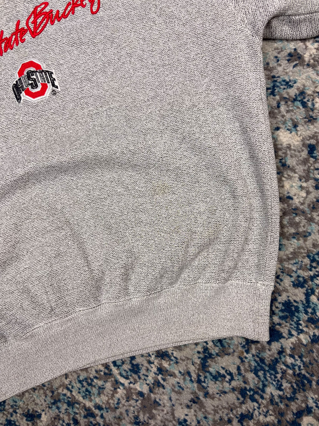 Vintage Ohio State Buckeyes NCAA Embroidered Script Spellout Sweatshirt Size Medium