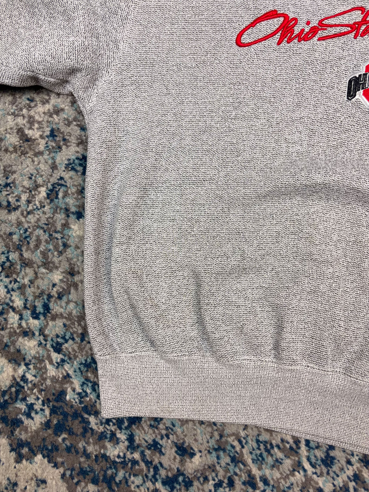 Vintage Ohio State Buckeyes NCAA Embroidered Script Spellout Sweatshirt Size Medium