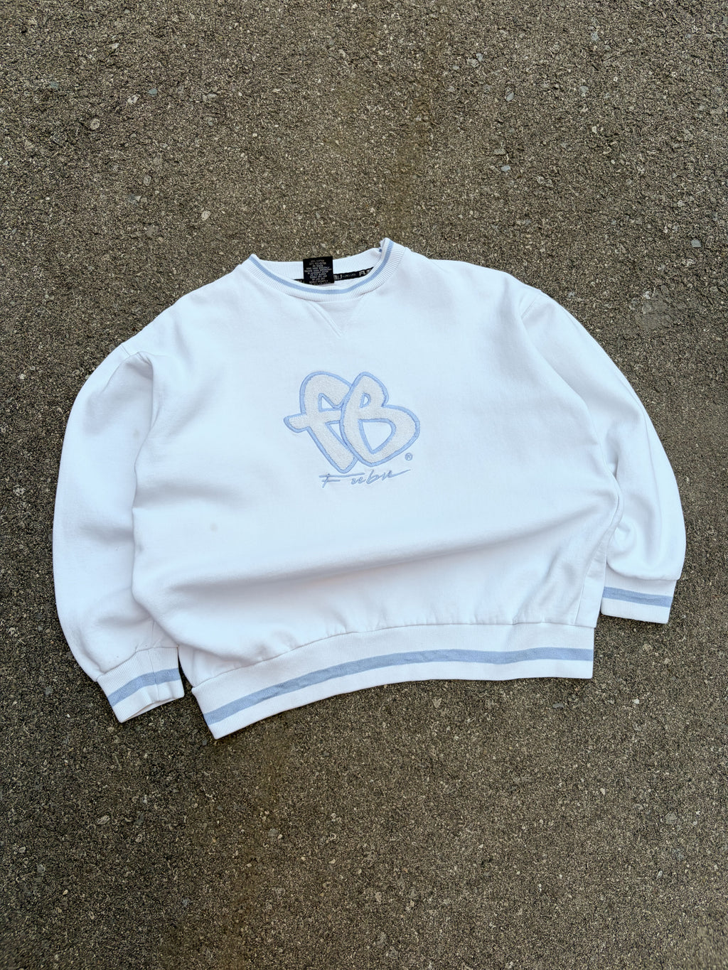 Vintage Y2K Fubu Embroidered Logo Spellout Pullover Sweatshirt Size Medium