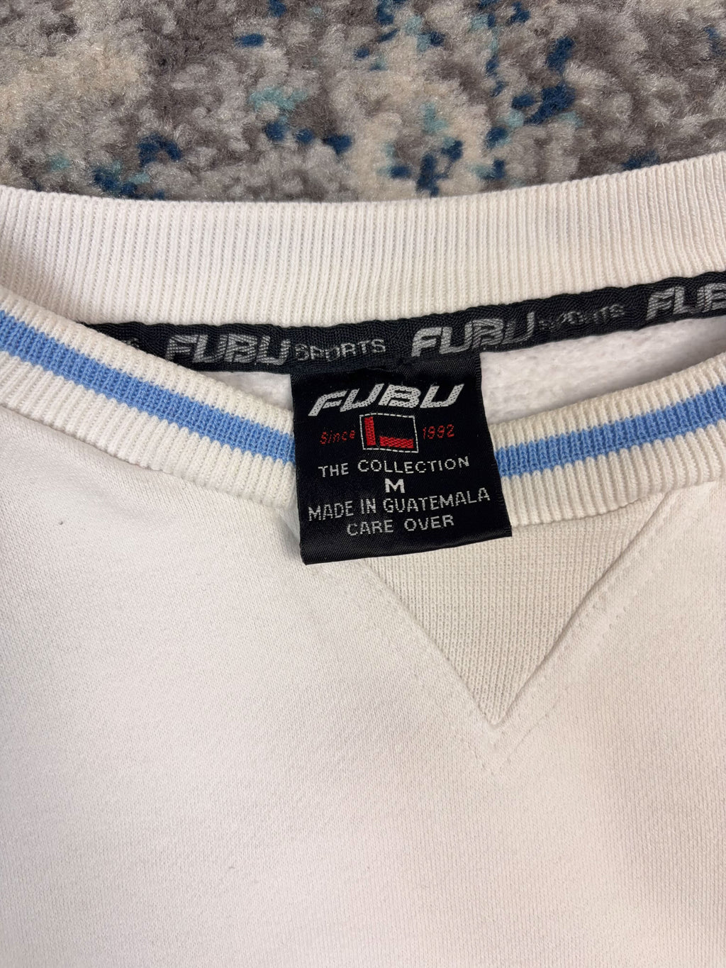 Vintage Y2K Fubu Embroidered Logo Spellout Pullover Sweatshirt Size Medium
