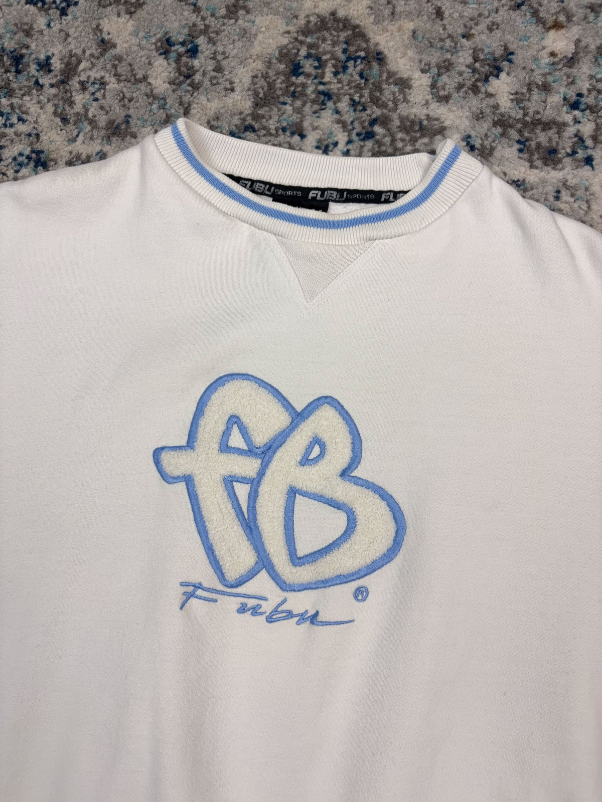 Vintage Y2K Fubu Embroidered Logo Spellout Pullover Sweatshirt Size Medium