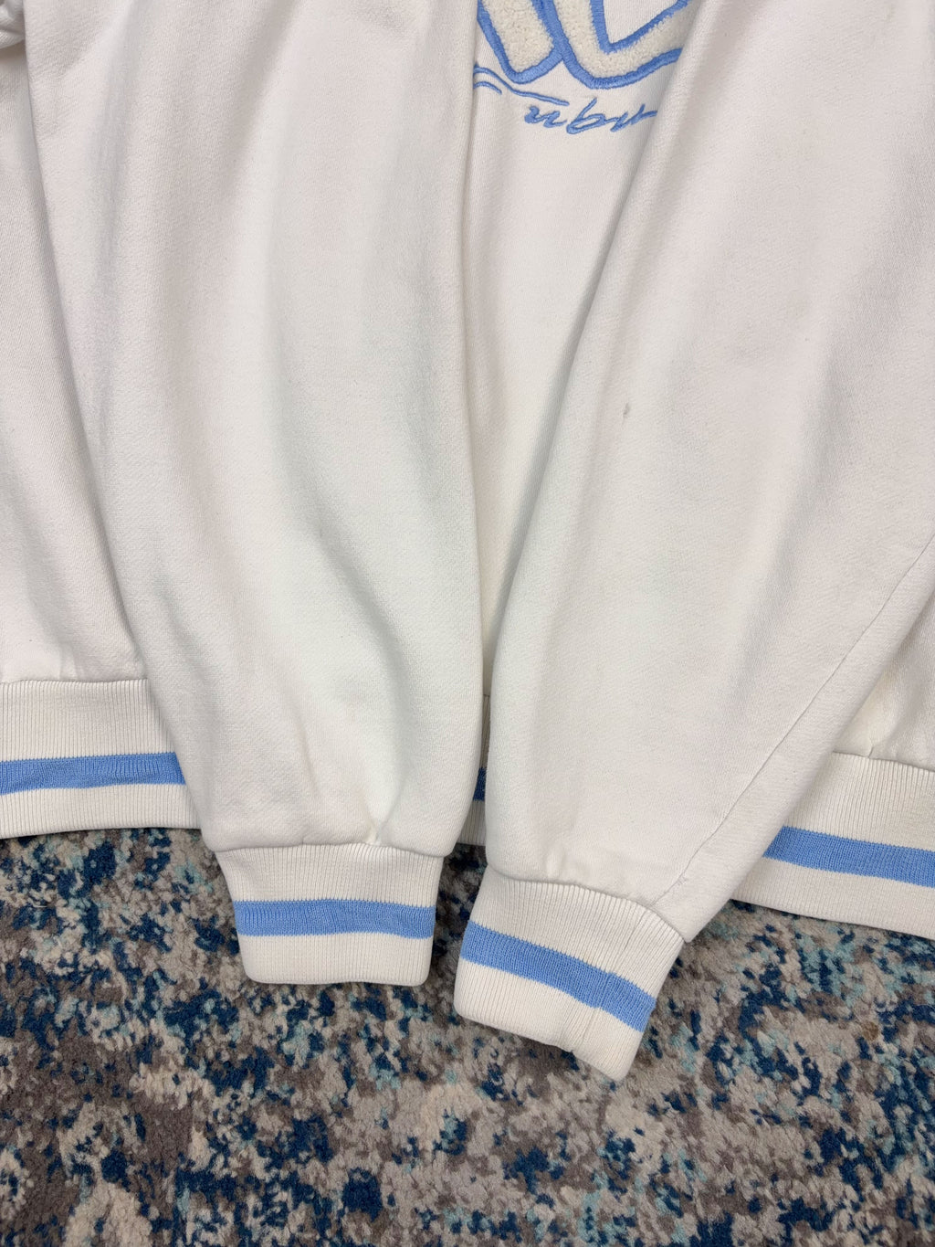 Vintage Y2K Fubu Embroidered Logo Spellout Pullover Sweatshirt Size Medium