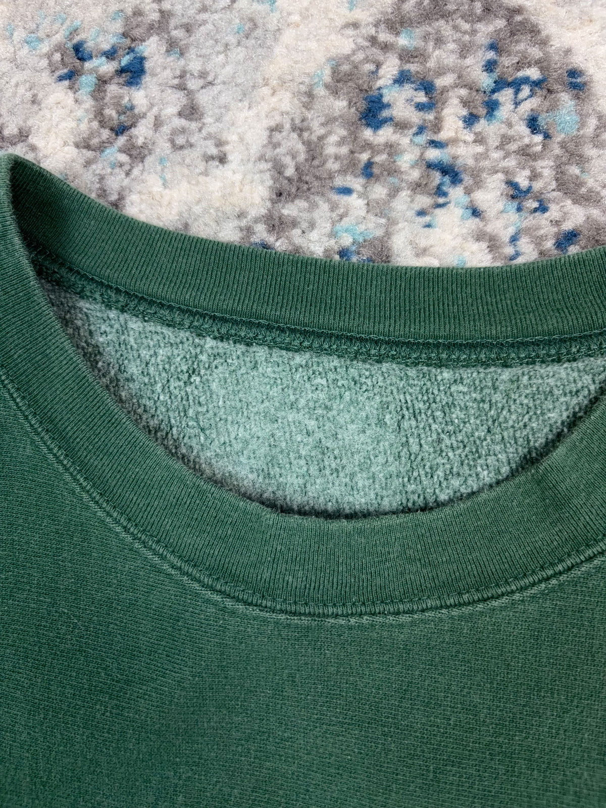 Vintage Miami Hurricanes NCAA Embroidered Arc Spellout Sweatshirt Size XL