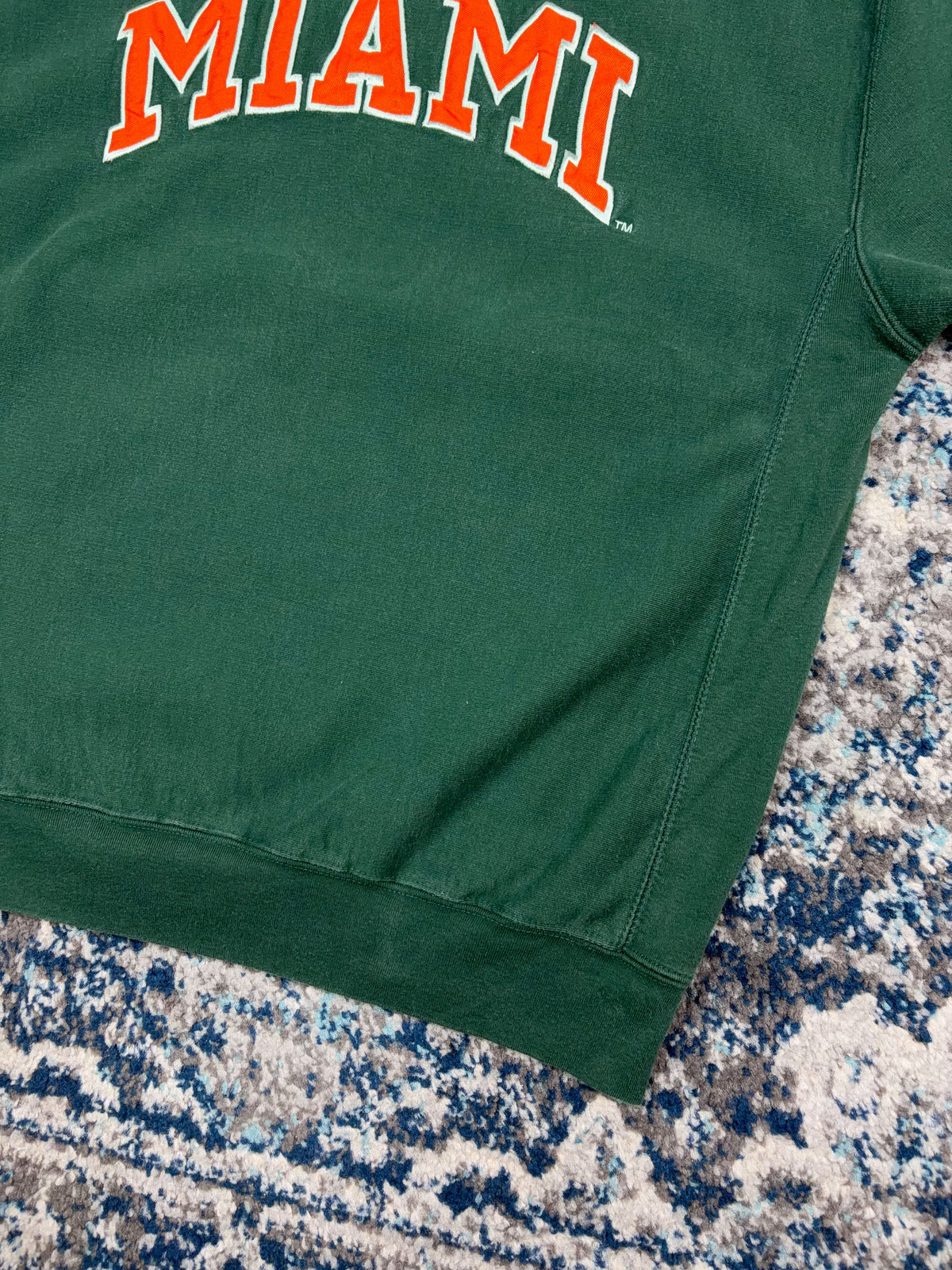 Vintage Miami Hurricanes NCAA Embroidered Arc Spellout Sweatshirt Size XL