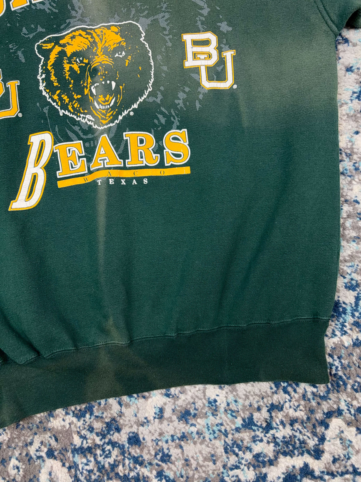 Vintage Baylor Bears NCAA Graphic Logo Spellout Sweatshirt Size Medium